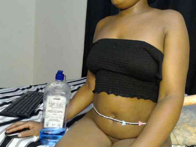 Leylawalker webcam