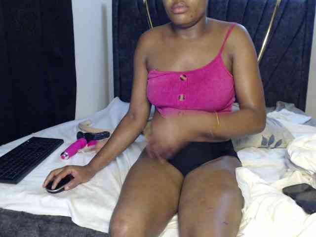 Leylawalker webcam