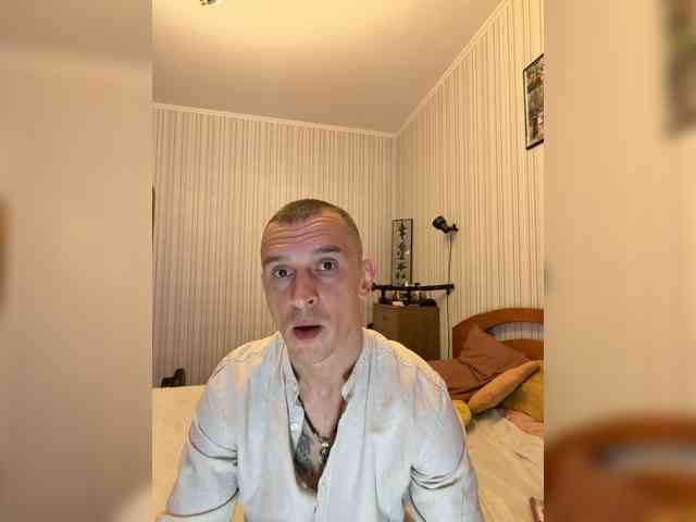 VelvetCouple webcam