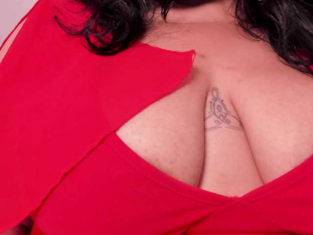 Vicky-lee live webcam show