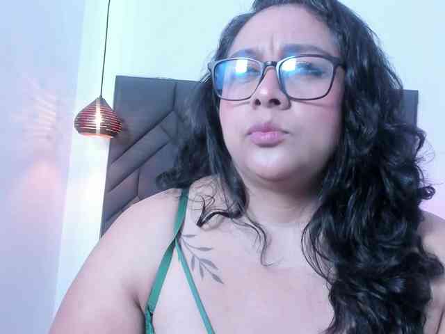 Vicky-lee
