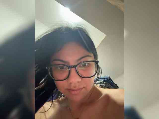 Carolina9620 webcam