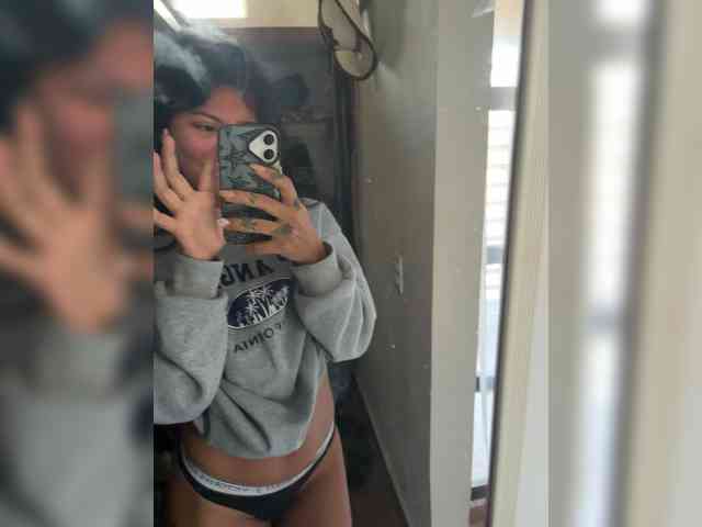Carolina9620 webcam
