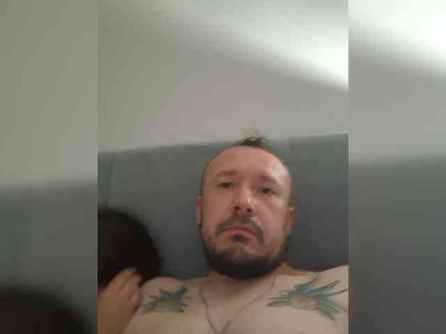 PregnantCouppy webcam