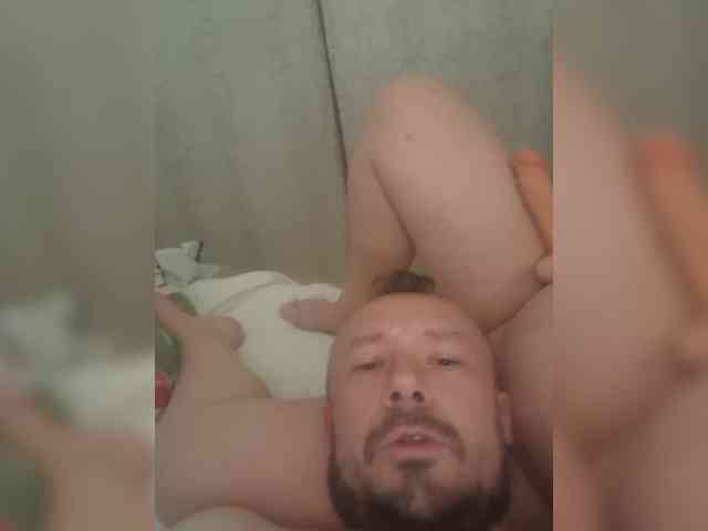 PregnantCouppy webcam