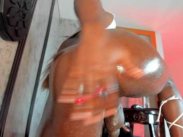 Danna-Doll live webcam show