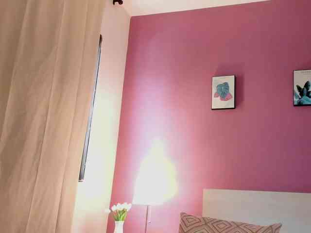 AliciaSaenz webcam