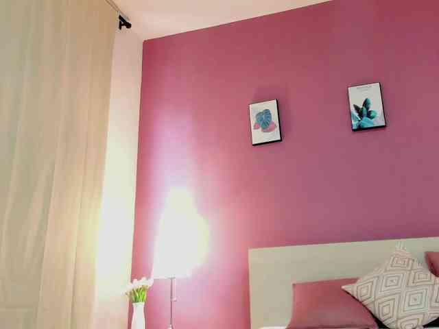 AliciaSaenz webcam