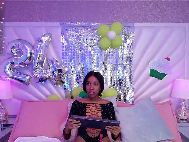 LexiRhodes live cam on BongaCams