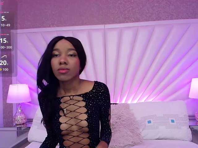 LexiRhodes live cam on BongaCams