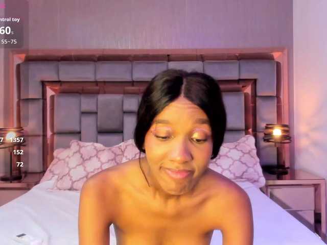 LexiRhodes live webcam show