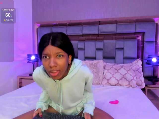 LexiRhodes live cam on BongaCams