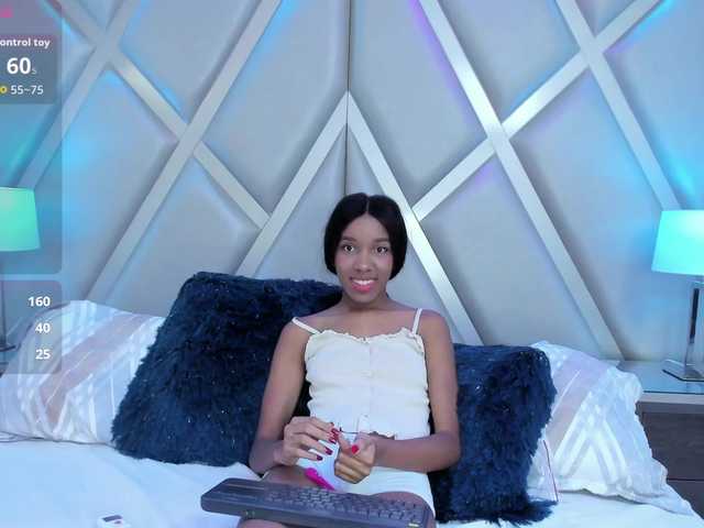 LexiRhodes live cam on BongaCams