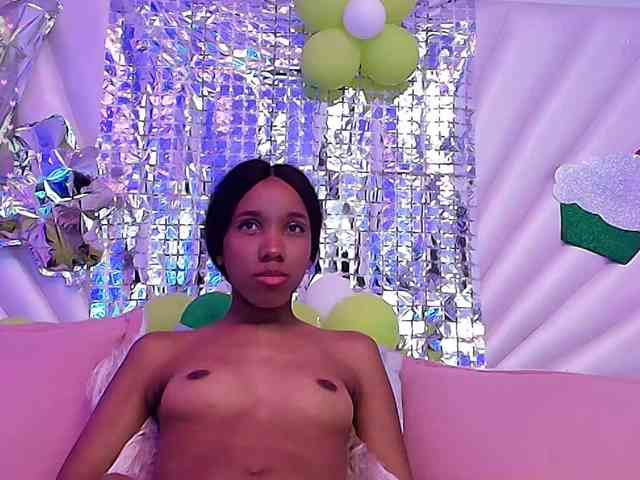LexiRhodes webcam
