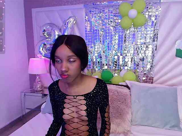 LexiRhodes webcam