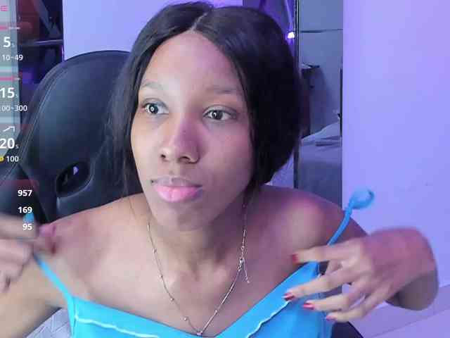 LexiRhodes webcam