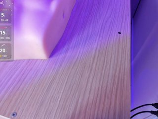 Aura-Luxe Porn Show