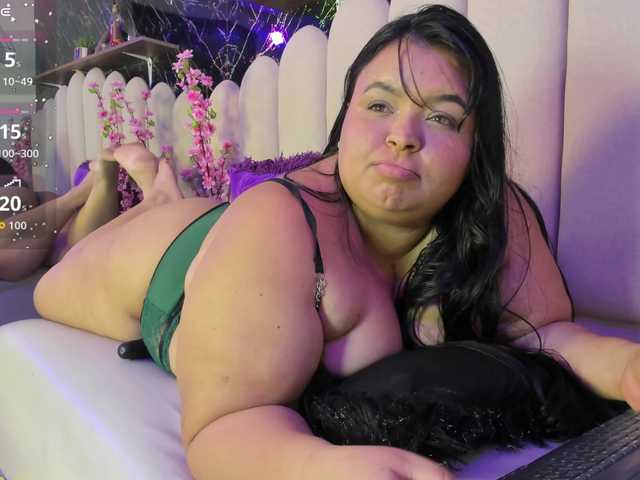 Aura-Luxe live cam on BongaCams
