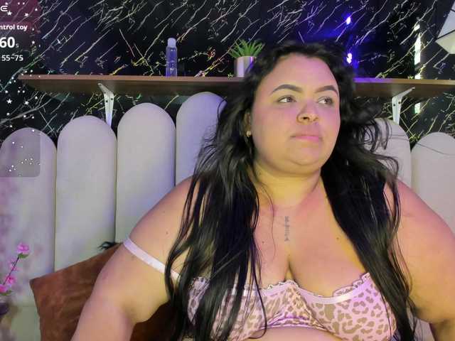 Aura-Luxe live cam on BongaCams
