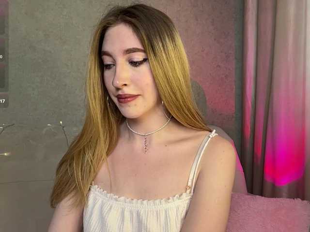 creamberryy live webcam show