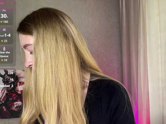 creamberryy live cam on BongaCams