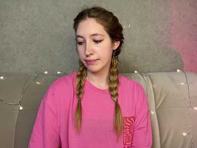 creamberryy live webcam show