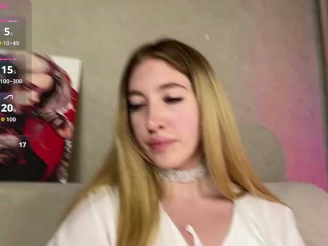 creamberryy live cam on BongaCams