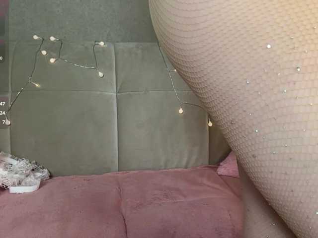 creamberryy live webcam show