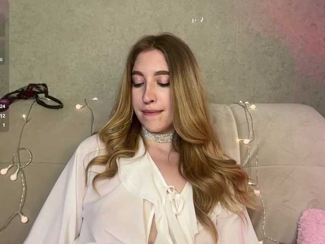 creamberryy live webcam show