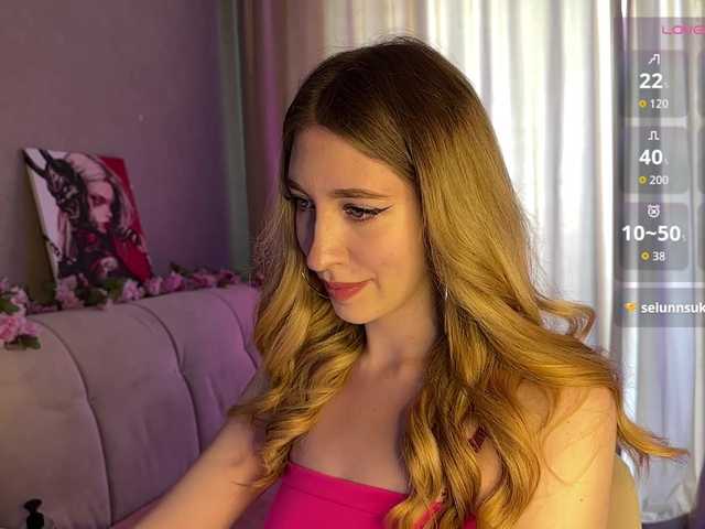 creamberryy live cam on BongaCams