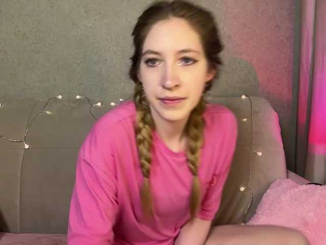 creamberryy live webcam show