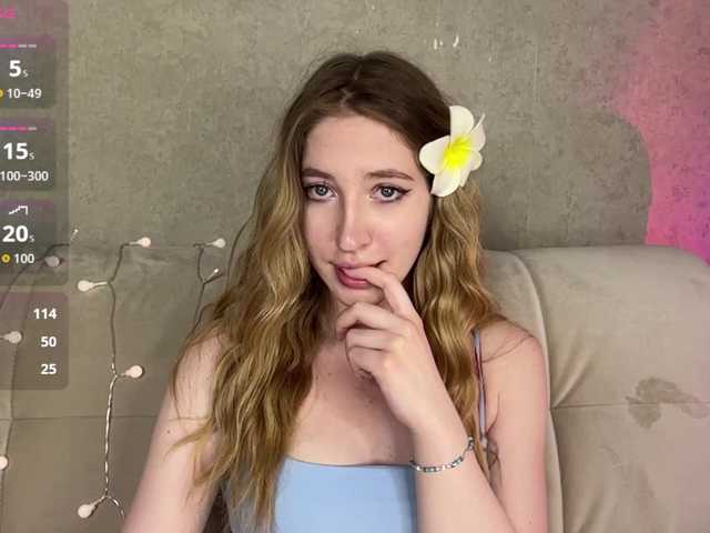 creamberryy live webcam show
