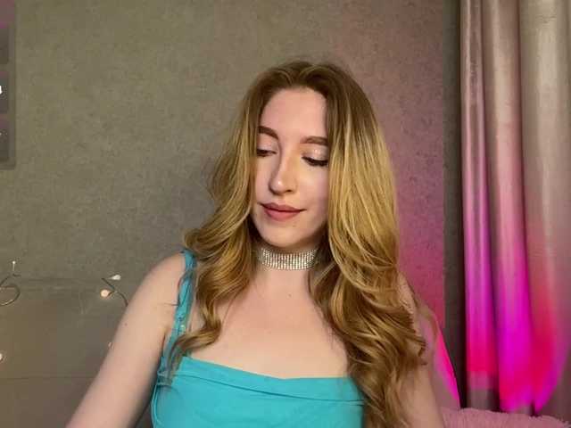 creamberryy live webcam show