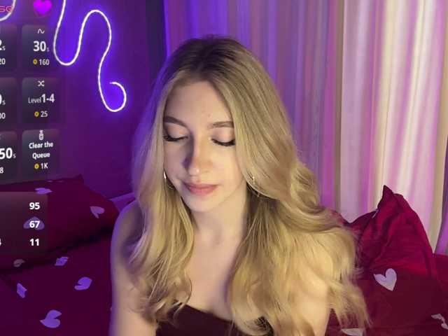 creamberryy, en vivo ahora en BongaCams