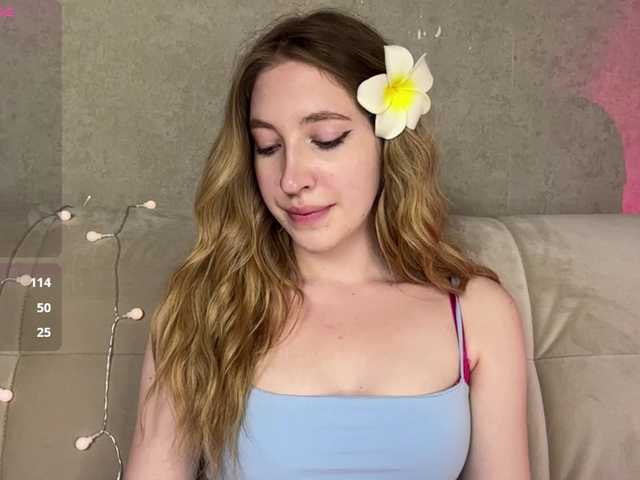 creamberryy live webcam show