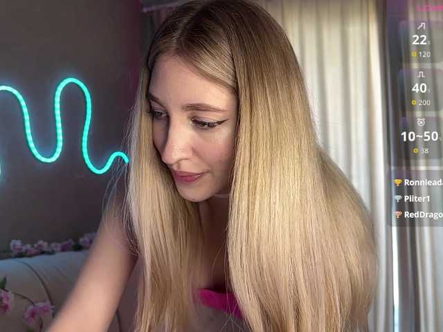 creamberryy live cam on BongaCams