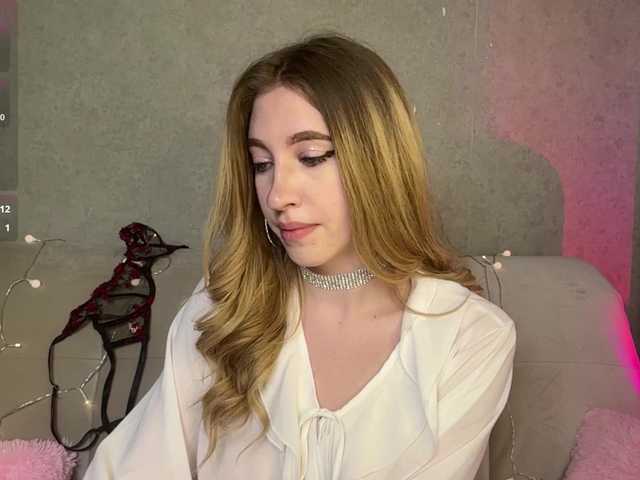 creamberryy live webcam show
