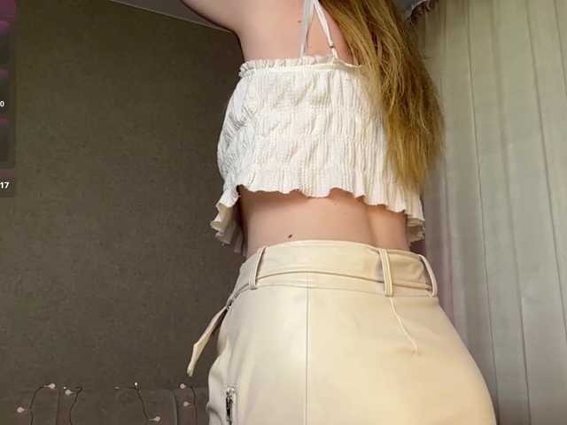 creamberryy live webcam show