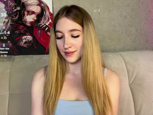 creamberryy live cam on BongaCams