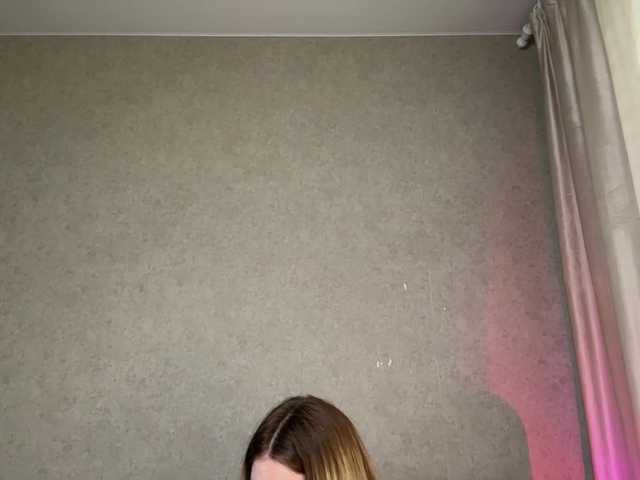 creamberryy live cam on BongaCams