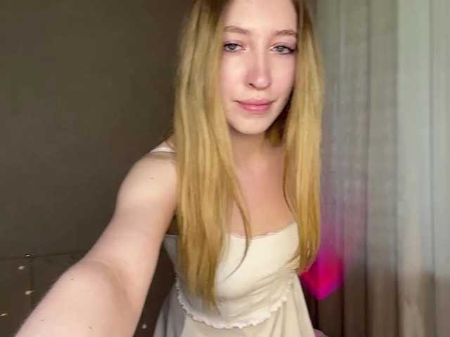 creamberryy live webcam show