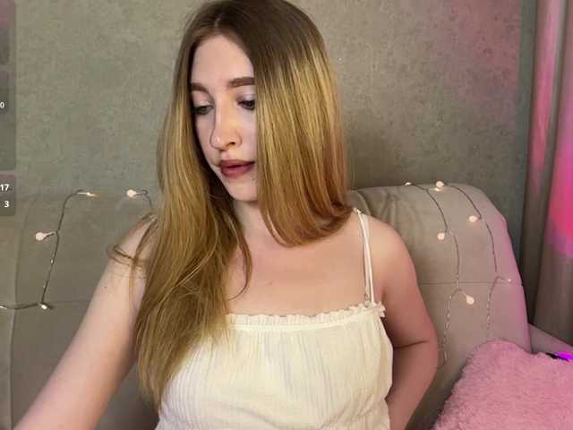 creamberryy live cam on BongaCams