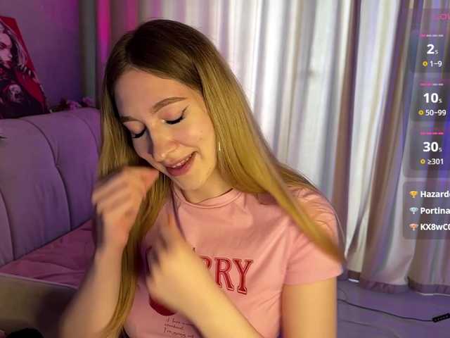creamberryy live cam on BongaCams
