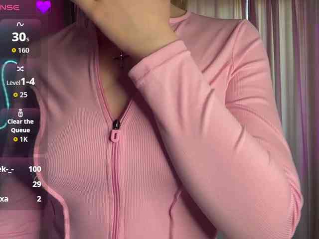 Model: creamberryy