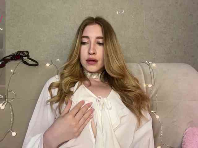 Модель: creamberryy