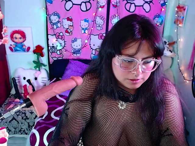 LuluPup live webcam show
