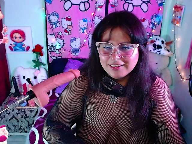 LuluPup live webcam show