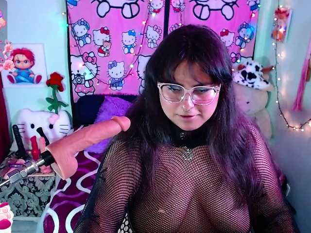 LuluPup live webcam show