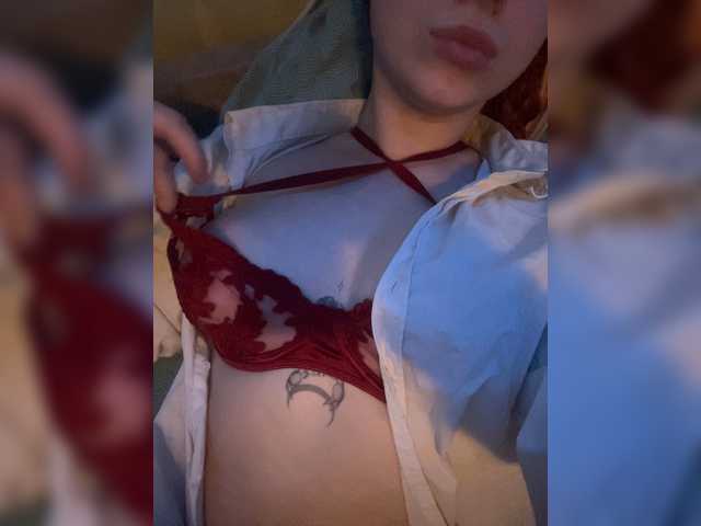 GoodGirlGoneBad1 live cam