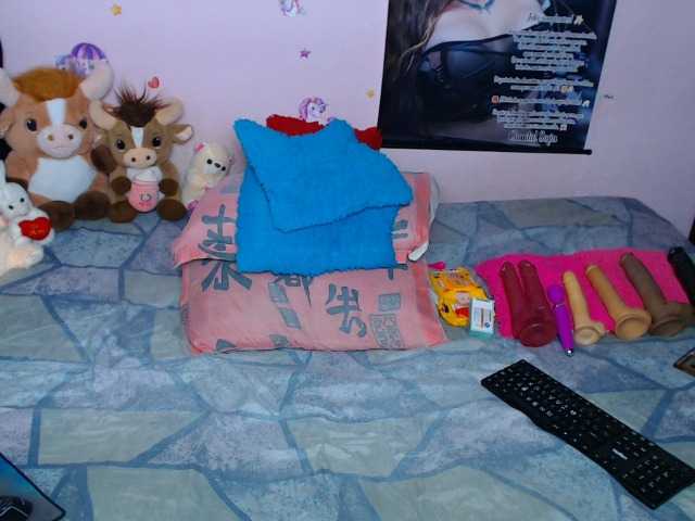 shantaltsfoxx live cam on BongaCams